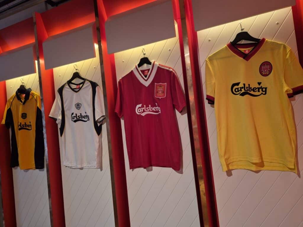Verbouwde kleedkamers op Anfield Road