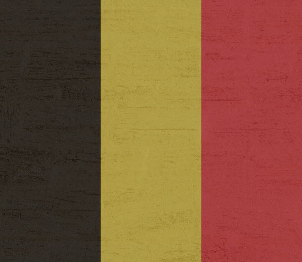 België